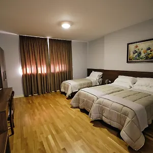 *** Hotel In Center Albanië